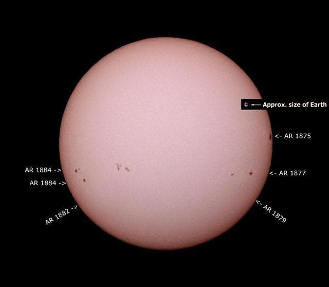Sun October 28, 2013 With Sunspots And Labels